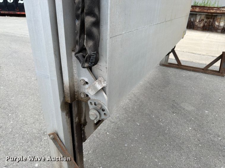 image for item FK3250 Thieman TVR20 rail gate lift