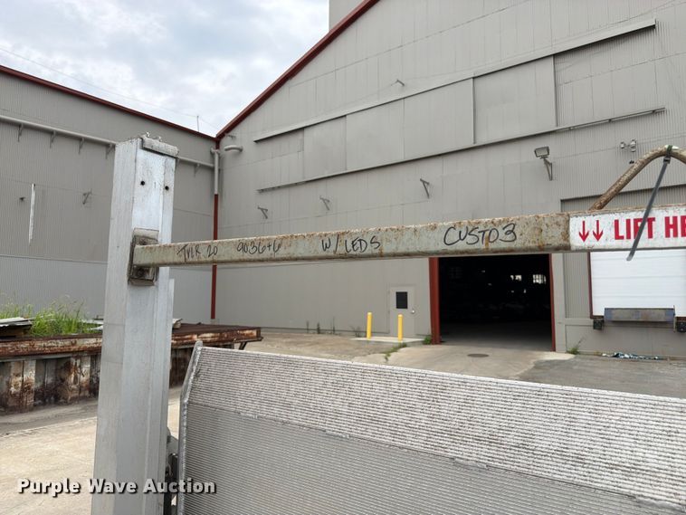 image for item FK3250 Thieman TVR20 rail gate lift