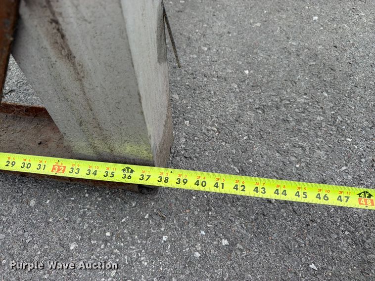 image for item FK3250 Thieman TVR20 rail gate lift