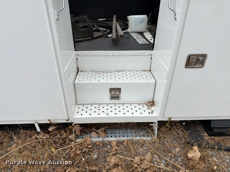 image for item FK3256 Dakota Bodies 168