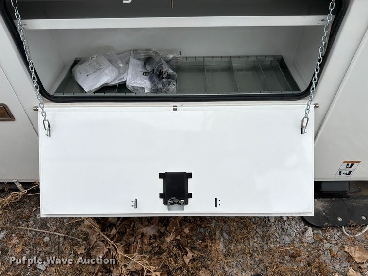 image for item FK3256 Dakota Bodies 168