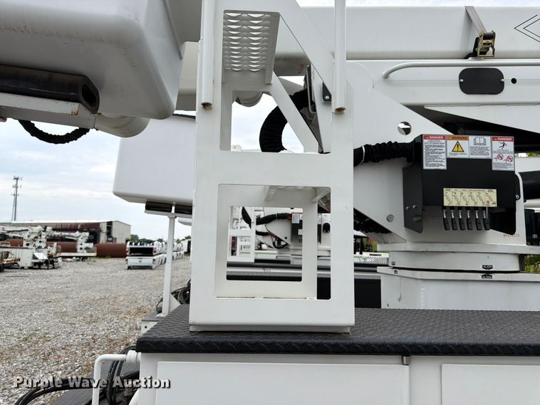 image for item FK3257 Dakota Bodies 168-LB bucket truck bed