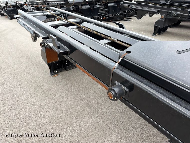 image for item FK3263 Road King 60K roll off bed hoist