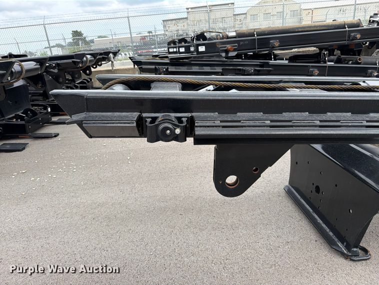 image for item FK3263 Road King 60K roll off bed hoist