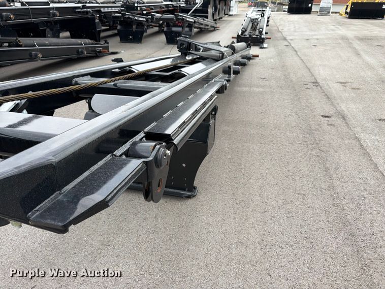 image for item FK3263 Road King 60K roll off bed hoist