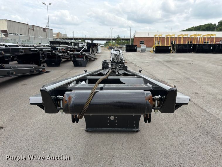 image for item FK3263 Road King 60K roll off bed hoist