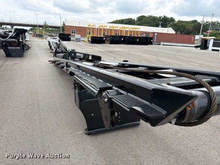 image for item FK3263 Road King 60K roll off bed hoist