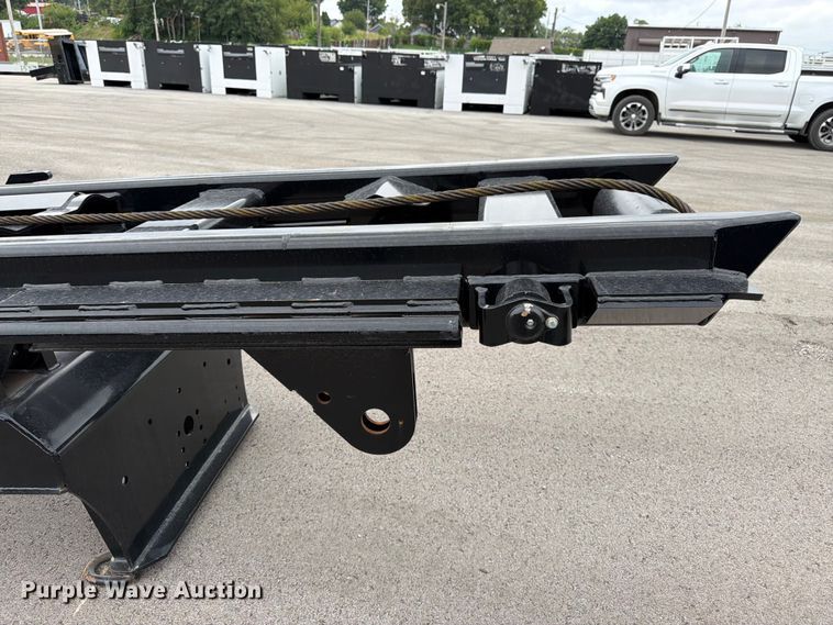 image for item FK3263 Road King 60K roll off bed hoist