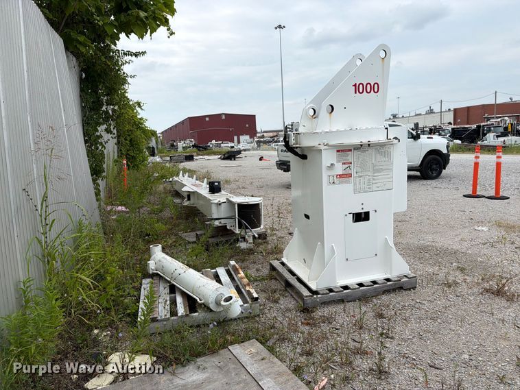 image for item FK3265 truck mounted crane