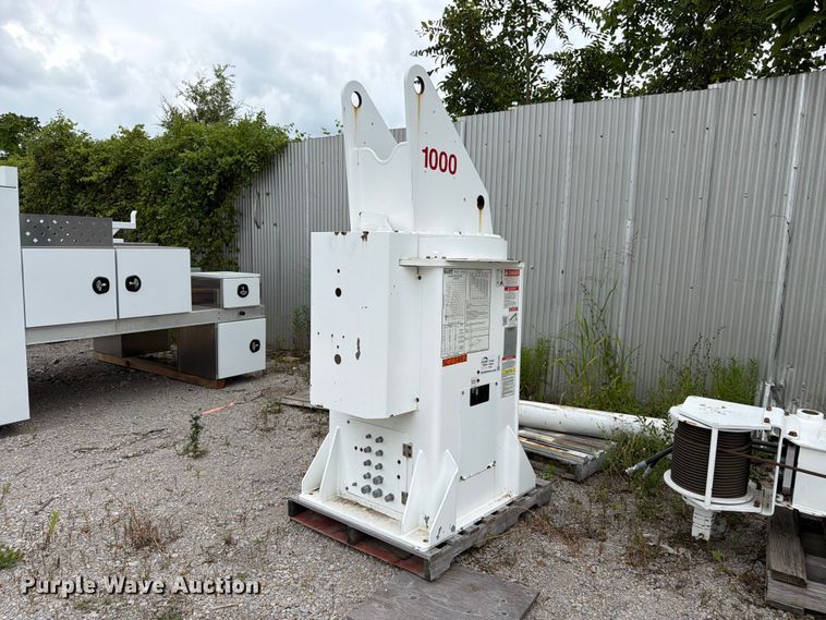 image for item FK3265 truck mounted crane