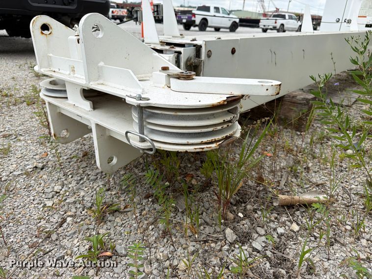image for item FK3265 truck mounted crane
