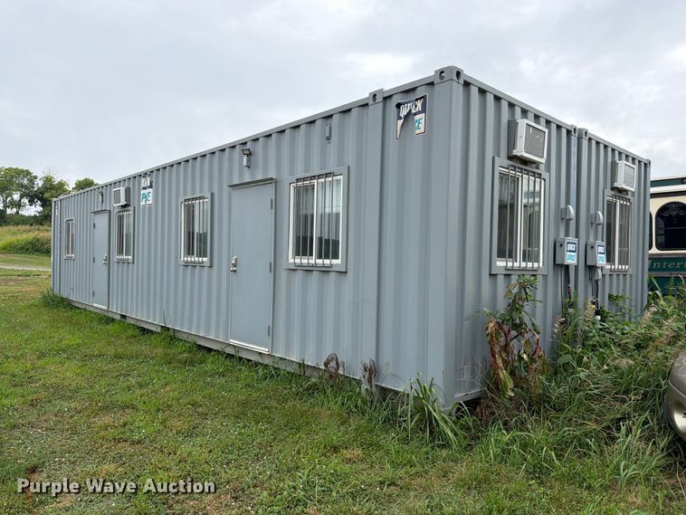 image for item FK3273 (2) mobile offices