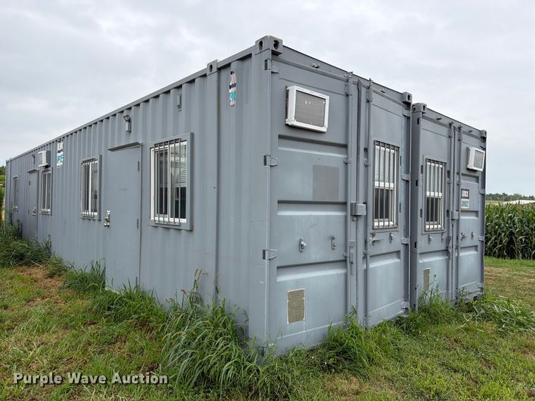 image for item FK3273 (2) mobile offices