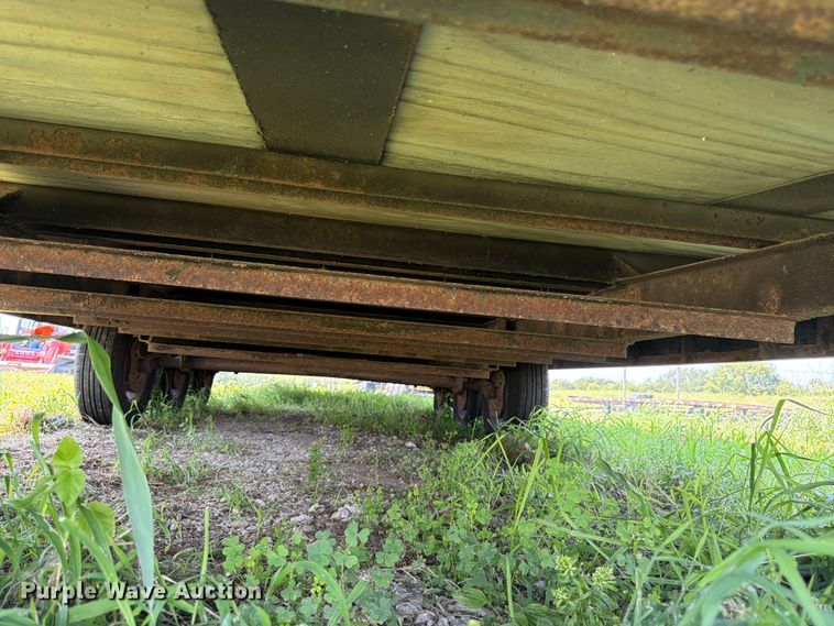 image for item FK3277 2008 United enclosed cargo trailer