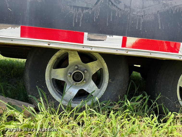 image for item FK3277 2008 United enclosed cargo trailer