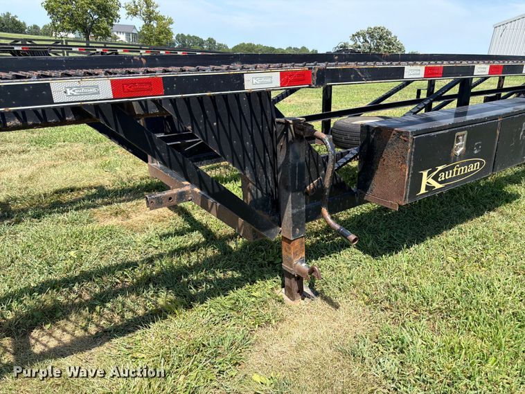 image for item FK3278 2021 Kaufman W50LP car carrier