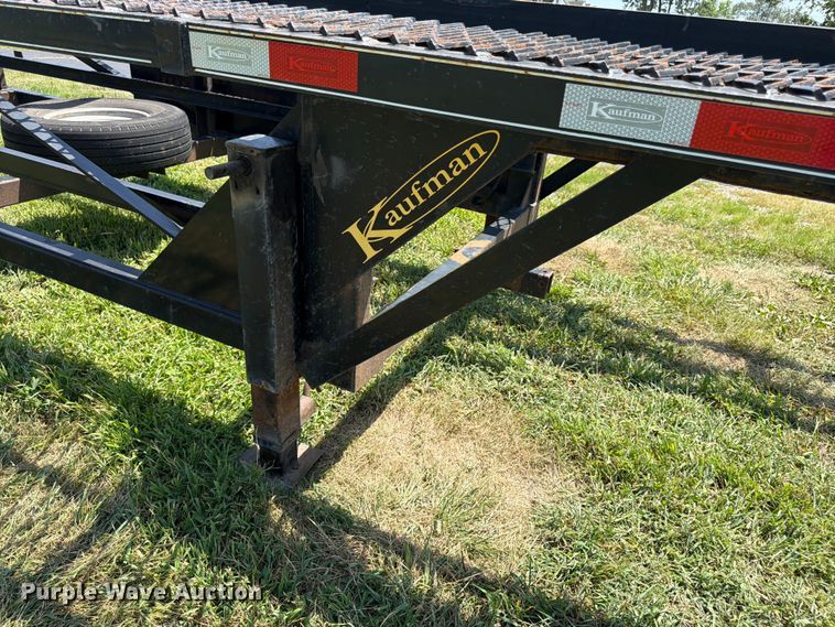 image for item FK3278 2021 Kaufman W50LP car carrier