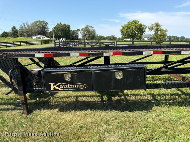 image for item FK3279 2022 Kaufman W50LP car carrier