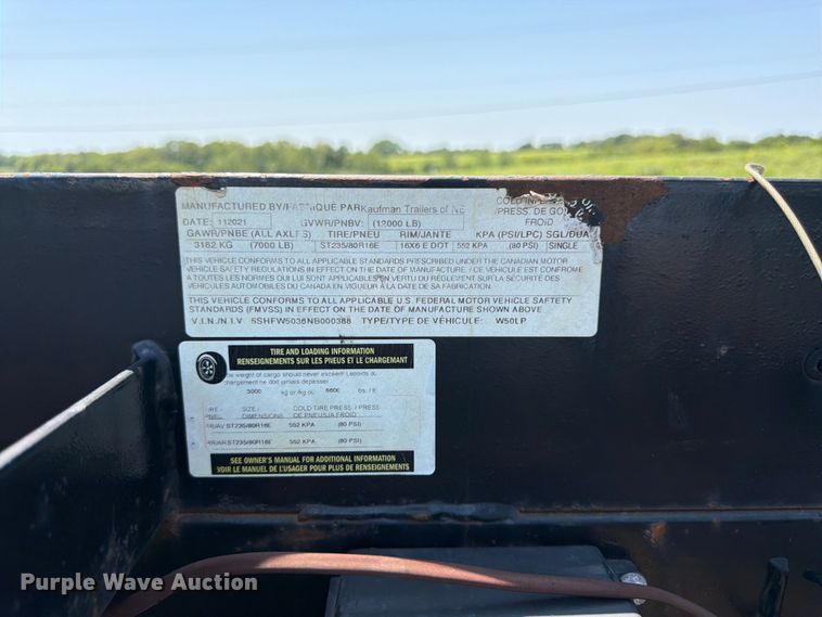 image for item FK3279 2022 Kaufman W50LP car carrier