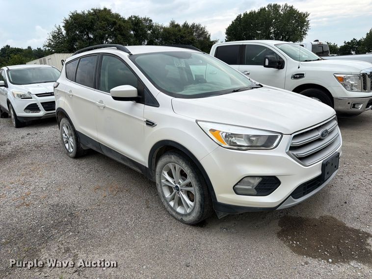 image for item FK3532 2018 Ford Escape SUV