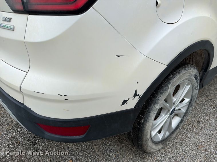 image for item FK3532 2018 Ford Escape SUV