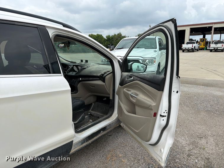 image for item FK3532 2018 Ford Escape SUV