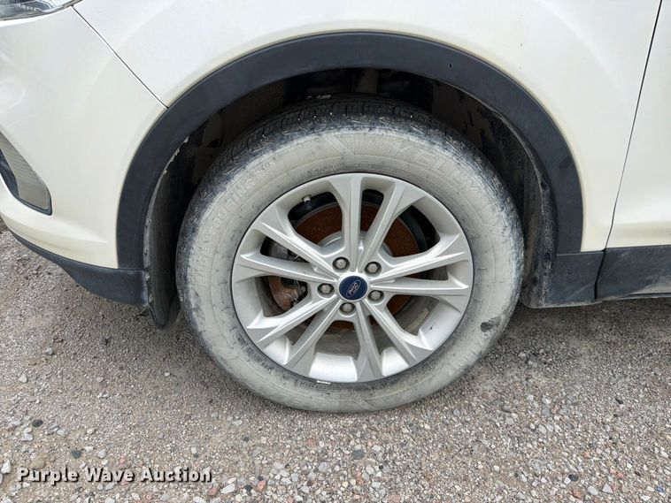 image for item FK3532 2018 Ford Escape SUV