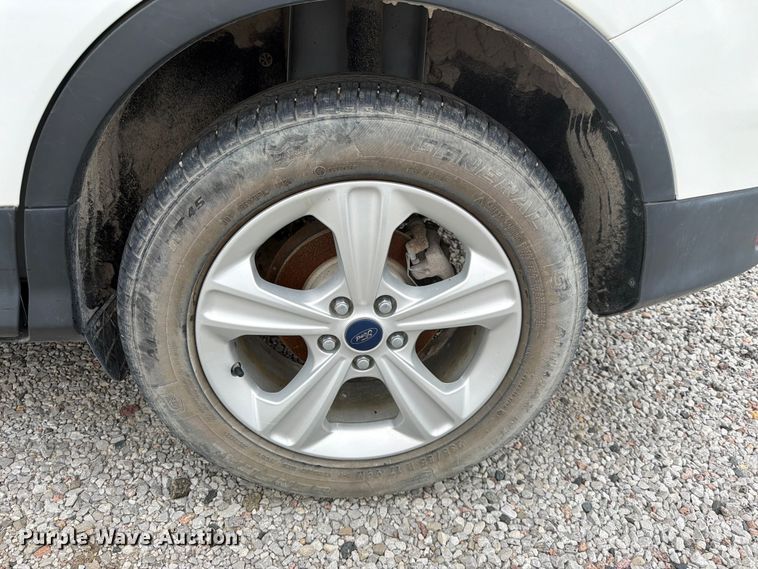 image for item FK3533 2016 Ford Escape SUV