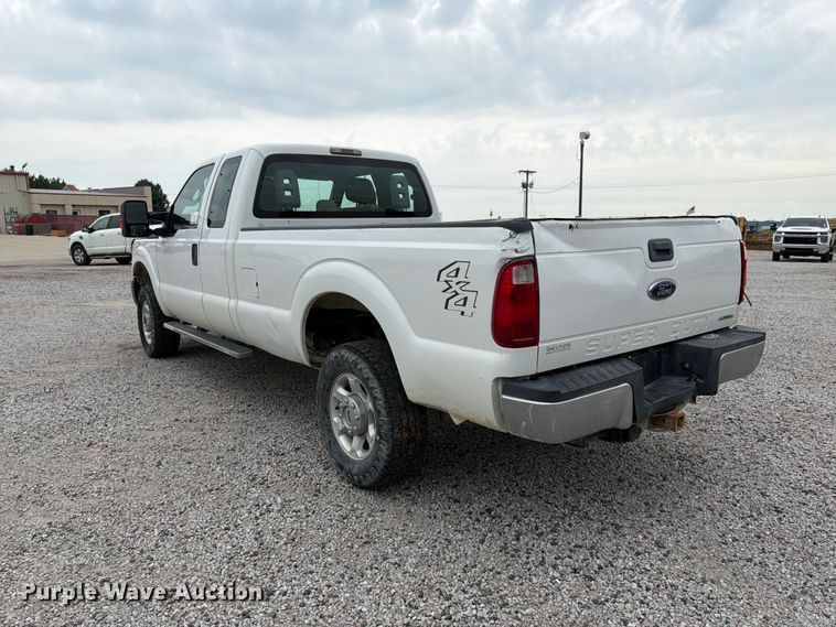 image for item FK3534 2016 Ford F250 Super Duty XL  Ext. Cab pickup truck