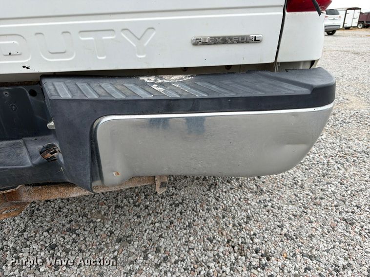 image for item FK3534 2016 Ford F250 Super Duty XL  Ext. Cab pickup truck
