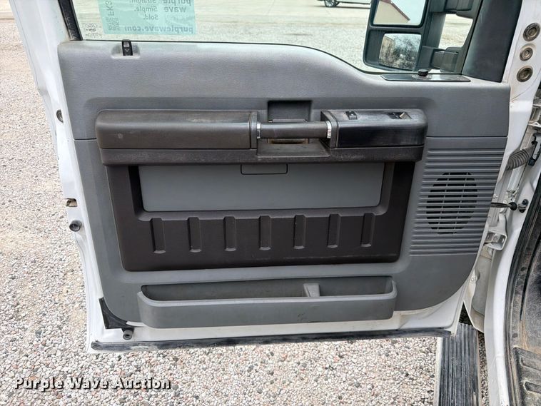 image for item FK3534 2016 Ford F250 Super Duty XL  Ext. Cab pickup truck
