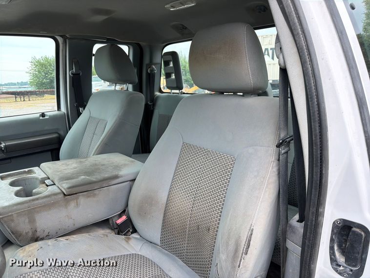 image for item FK3534 2016 Ford F250 Super Duty XL  Ext. Cab pickup truck