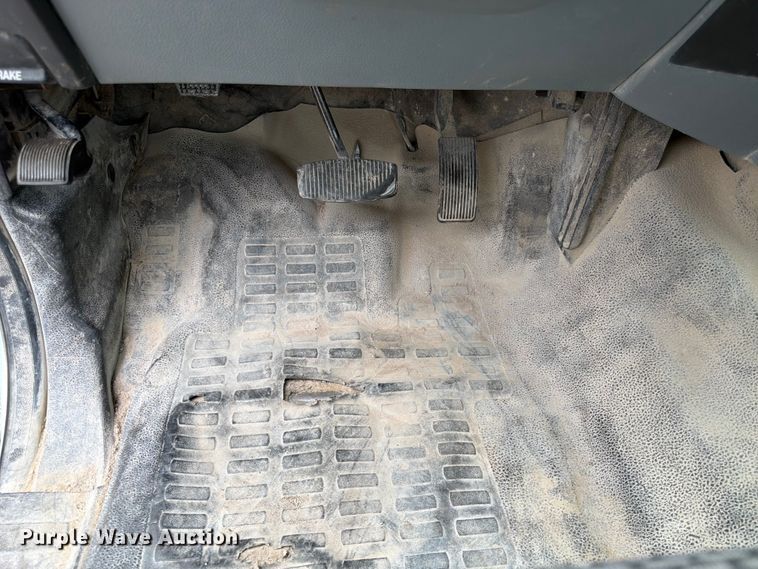 image for item FK3534 2016 Ford F250 Super Duty XL  Ext. Cab pickup truck