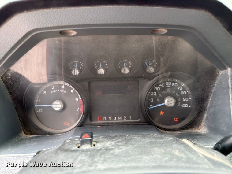 image for item FK3534 2016 Ford F250 Super Duty XL  Ext. Cab pickup truck