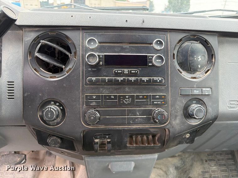 image for item FK3534 2016 Ford F250 Super Duty XL  Ext. Cab pickup truck
