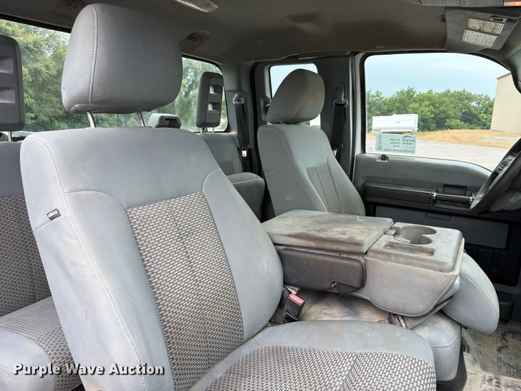 image for item FK3534 2016 Ford F250 Super Duty XL  Ext. Cab pickup truck