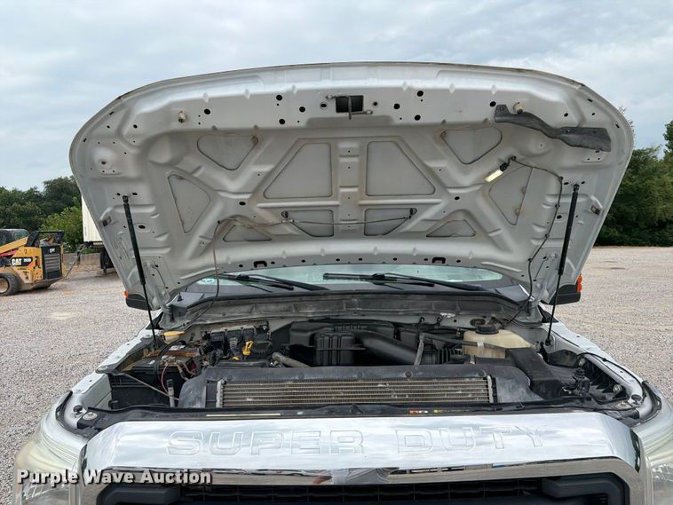 image for item FK3534 2016 Ford F250 Super Duty XL  Ext. Cab pickup truck