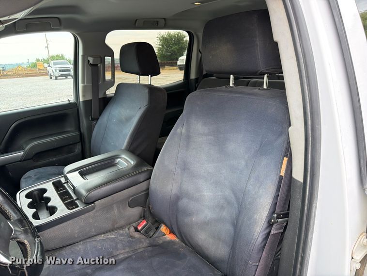 image for item FK3535 2016 Chevrolet Silverado 1500 Crew Cab pickup truck