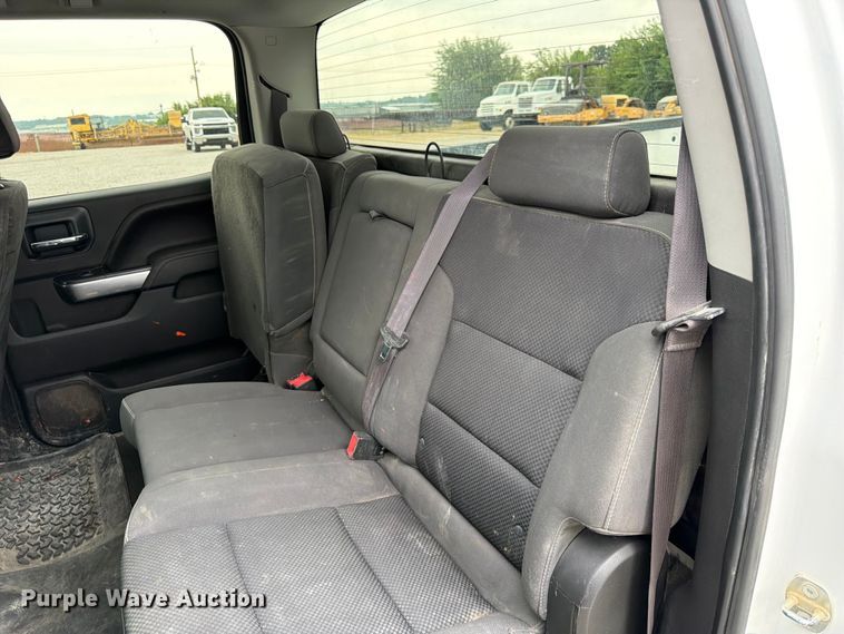 image for item FK3535 2016 Chevrolet Silverado 1500 Crew Cab pickup truck