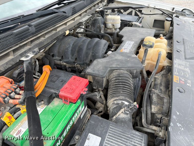 image for item FK3535 2016 Chevrolet Silverado 1500 Crew Cab pickup truck