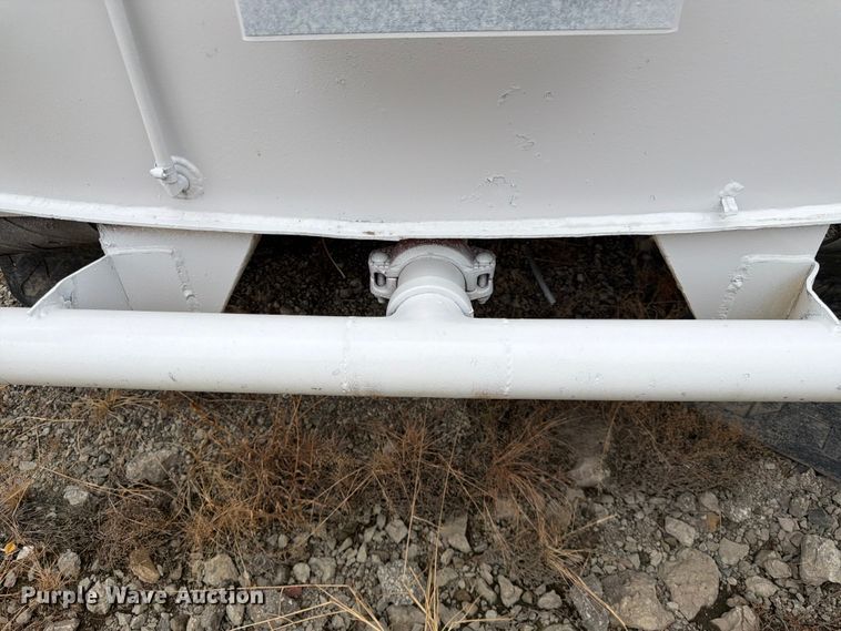 image for item FK3543 Water tank bed