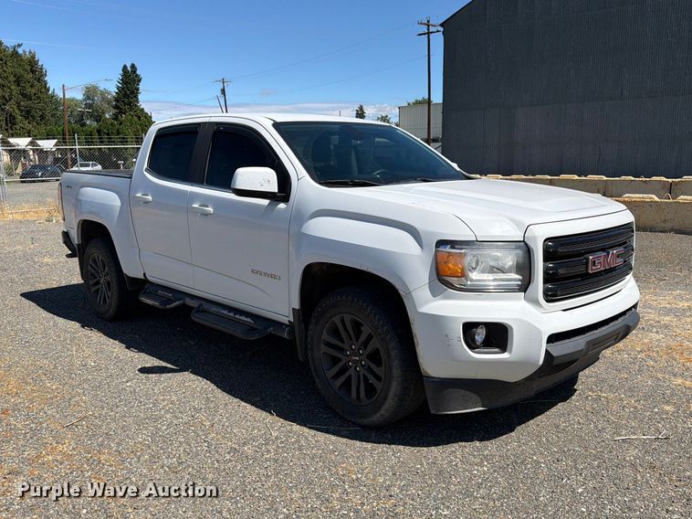 image for item FK4524 2020 GMC Canyon Crew Cab pickup truck
