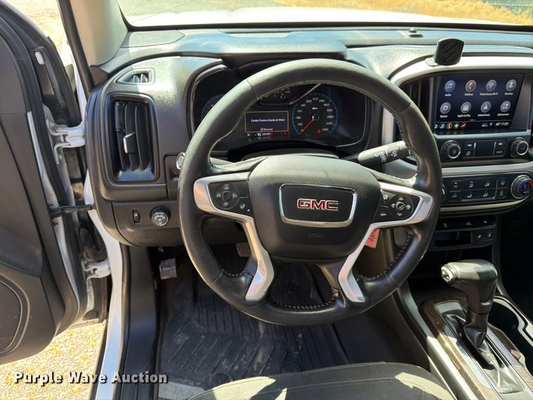 image for item FK4524 2020 GMC Canyon Crew Cab pickup truck