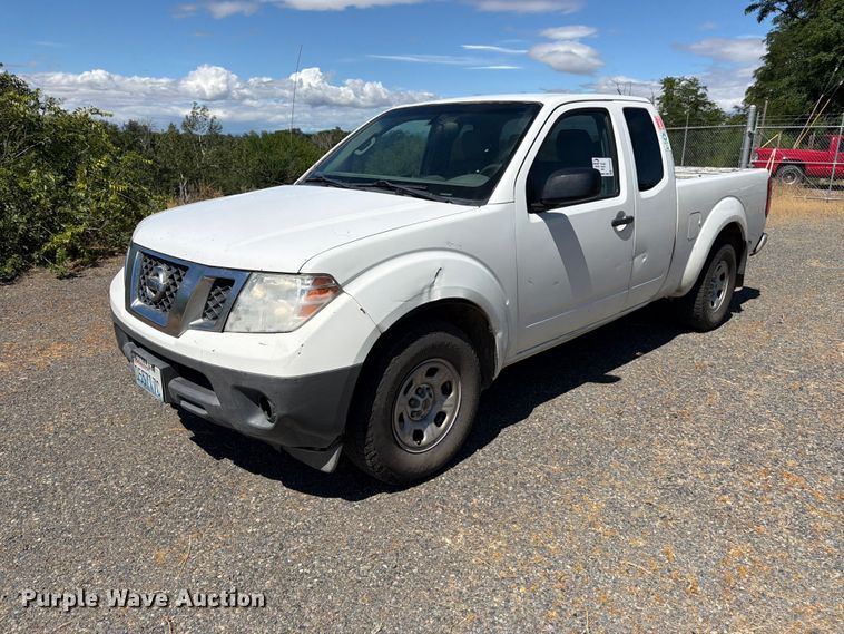 image for item FK4525 2014 Nissan Frontier Ext. Cab pickup truck