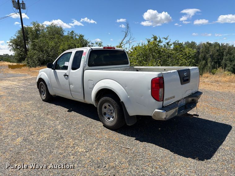 image for item FK4525 2014 Nissan Frontier Ext. Cab pickup truck