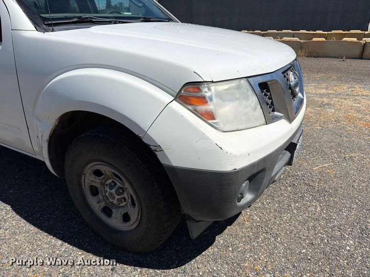 image for item FK4525 2014 Nissan Frontier Ext. Cab pickup truck