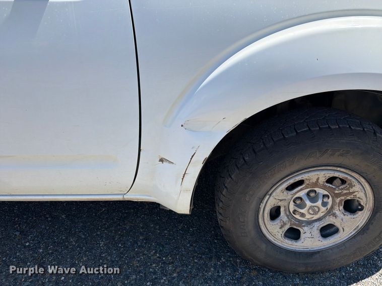 image for item FK4525 2014 Nissan Frontier Ext. Cab pickup truck