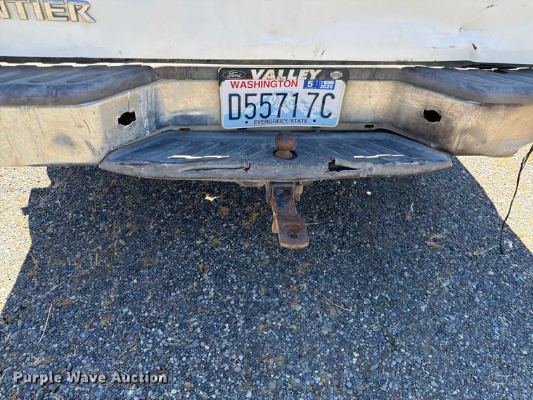 image for item FK4525 2014 Nissan Frontier Ext. Cab pickup truck