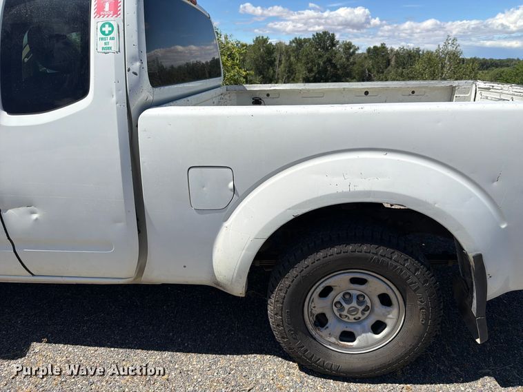 image for item FK4525 2014 Nissan Frontier Ext. Cab pickup truck