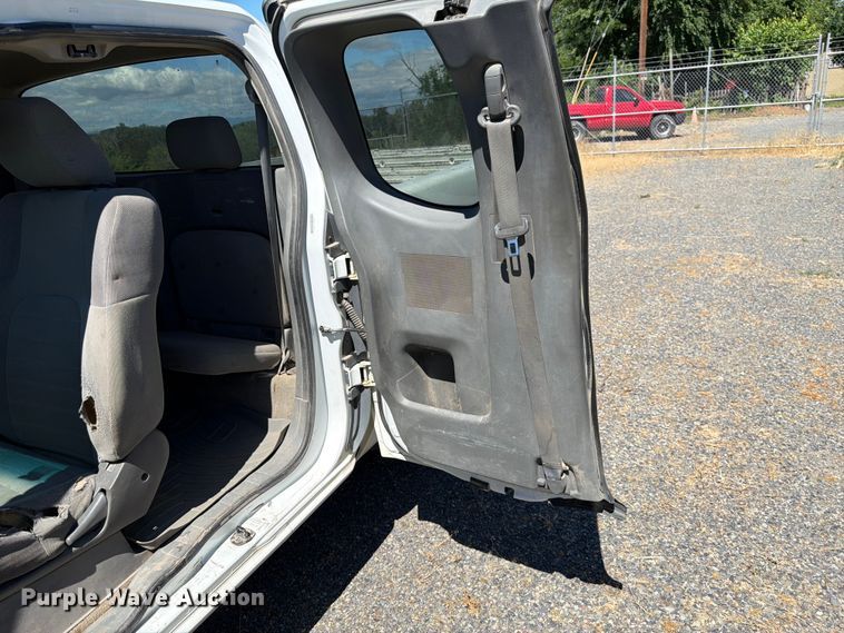 image for item FK4525 2014 Nissan Frontier Ext. Cab pickup truck